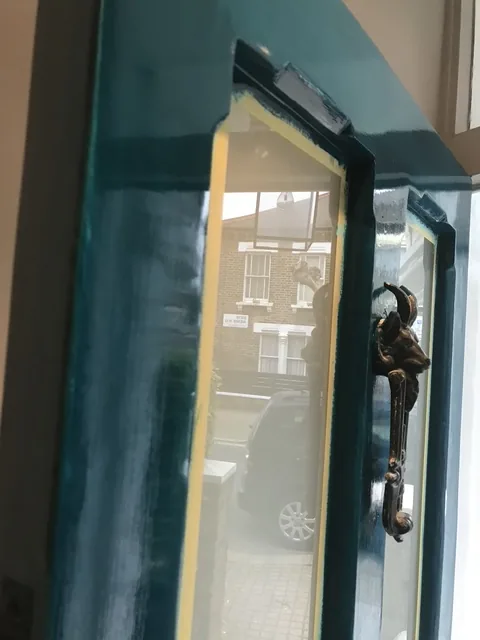 Checking the developing gloss in reflected light